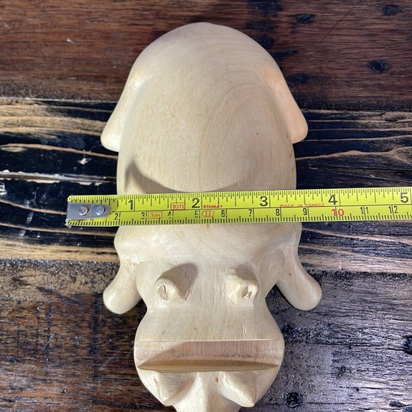 Adorable hippo wooden glasses holder.  Made in Kenya. - Picture 7 of 10